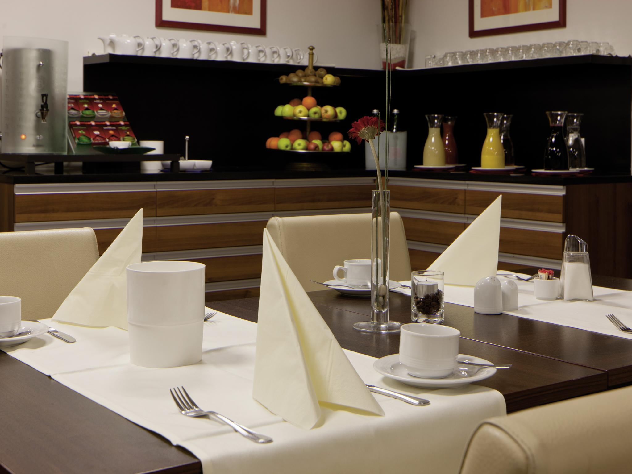 Austria Trend Hotel Salzburg West Himmelreich 外观 照片