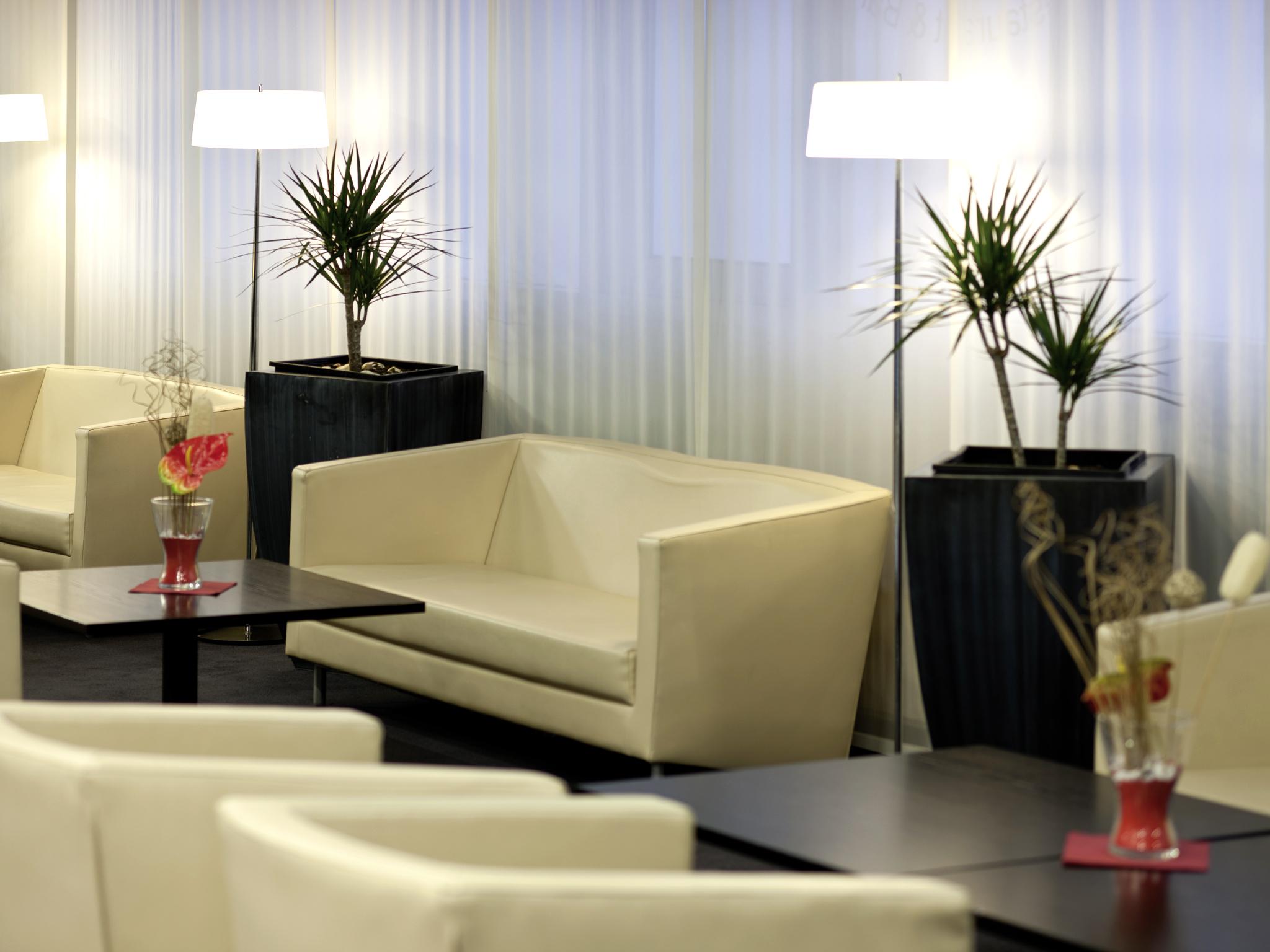 Austria Trend Hotel Salzburg West Himmelreich 外观 照片