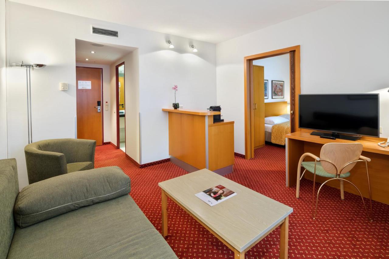Austria Trend Hotel Salzburg West Himmelreich 外观 照片
