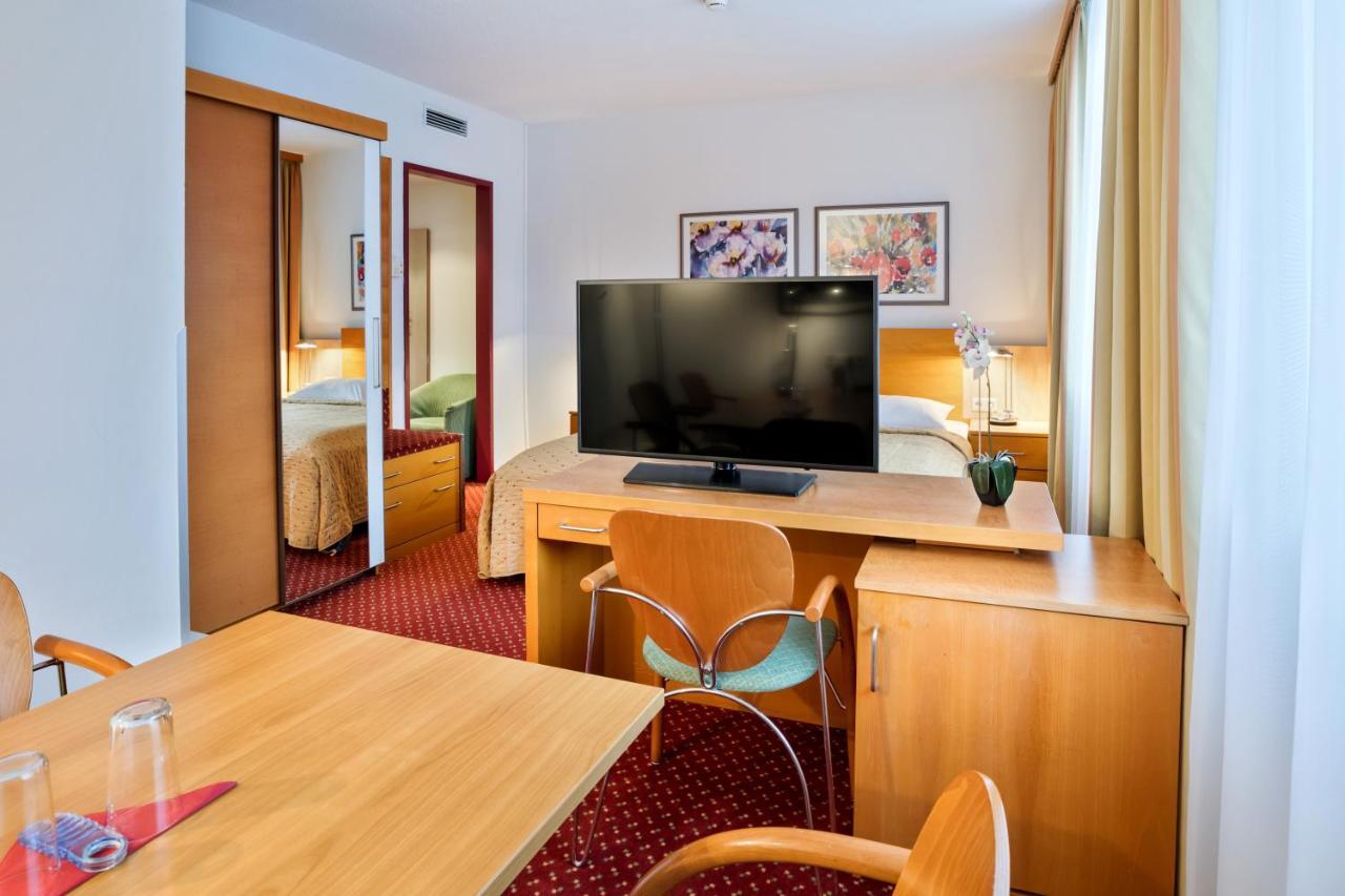 Austria Trend Hotel Salzburg West Himmelreich 外观 照片
